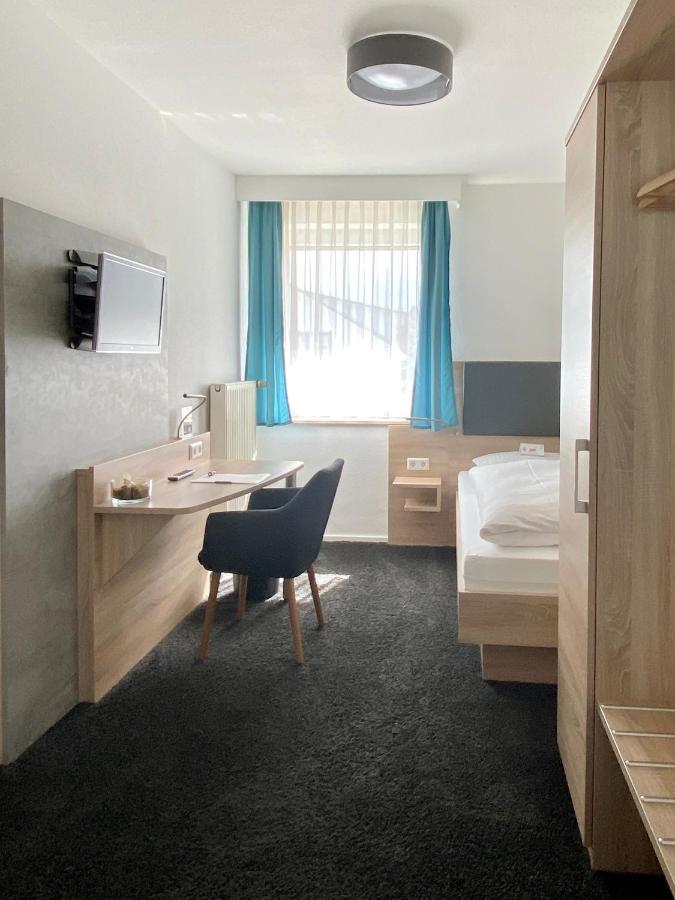 Hotel Zur Sonne Bodelshausen Dış mekan fotoğraf